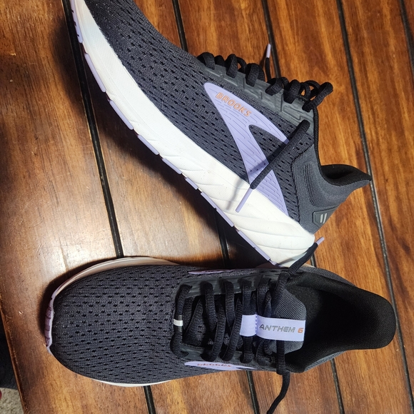 Brooks Anthem 6 Gray With Lavender Running Shoes - Picture 6 of 8